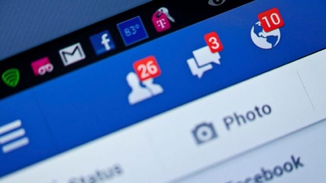 share-less-social-media